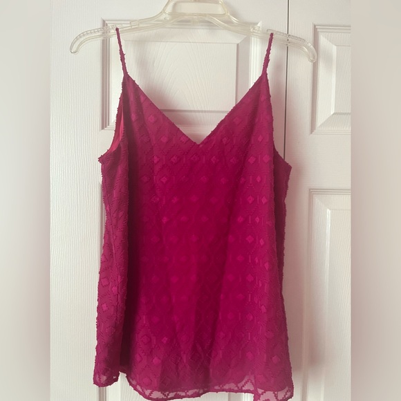 Calvin Klein Magenta Gauzy Tank Top XS NWT - Picture 1 of 4